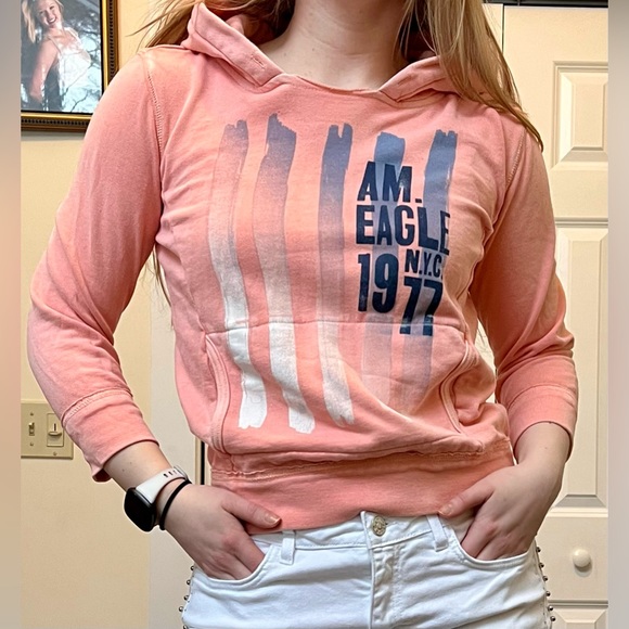 Vintage American Eagle Salmon Color 3/4 Sleeve Graphic Hoodie Women’s Size Small - Picture 12 of 14